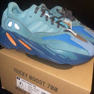 Adidas Yeezy Boost 700 GZ2002 Men Size 7.5 FADAZU